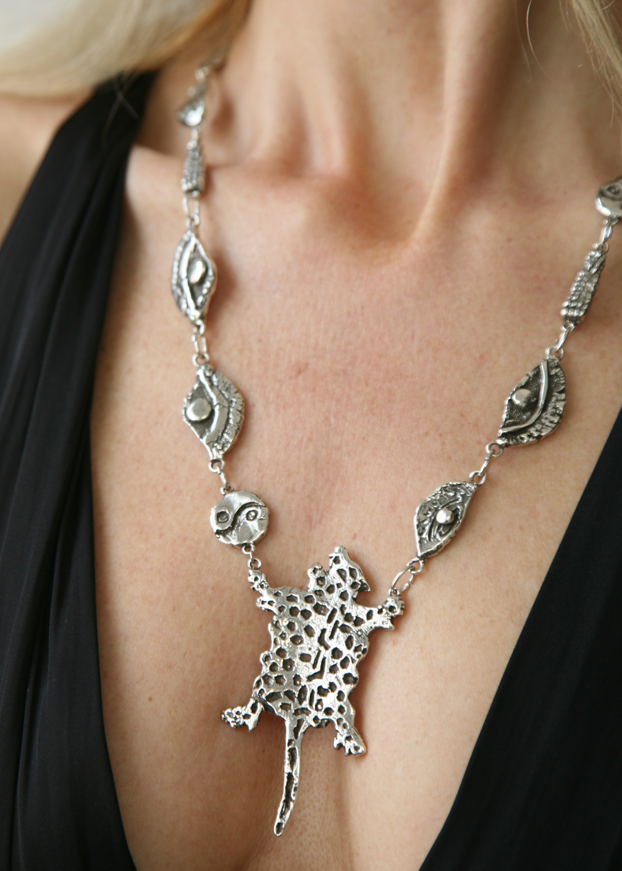 Jaguar Necklace - Gold