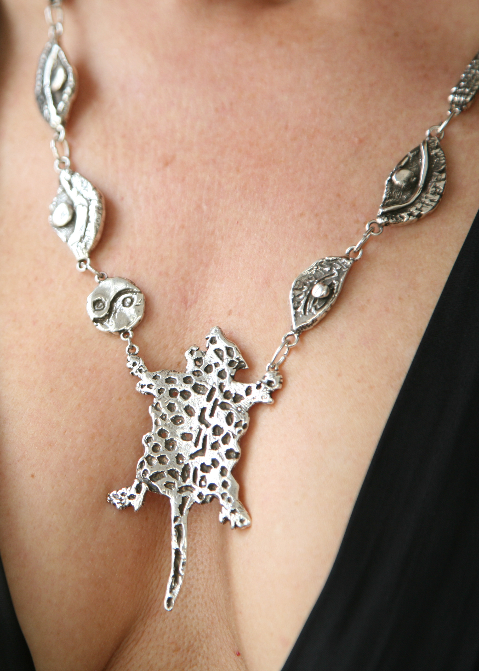Jaguar Necklace - Gold