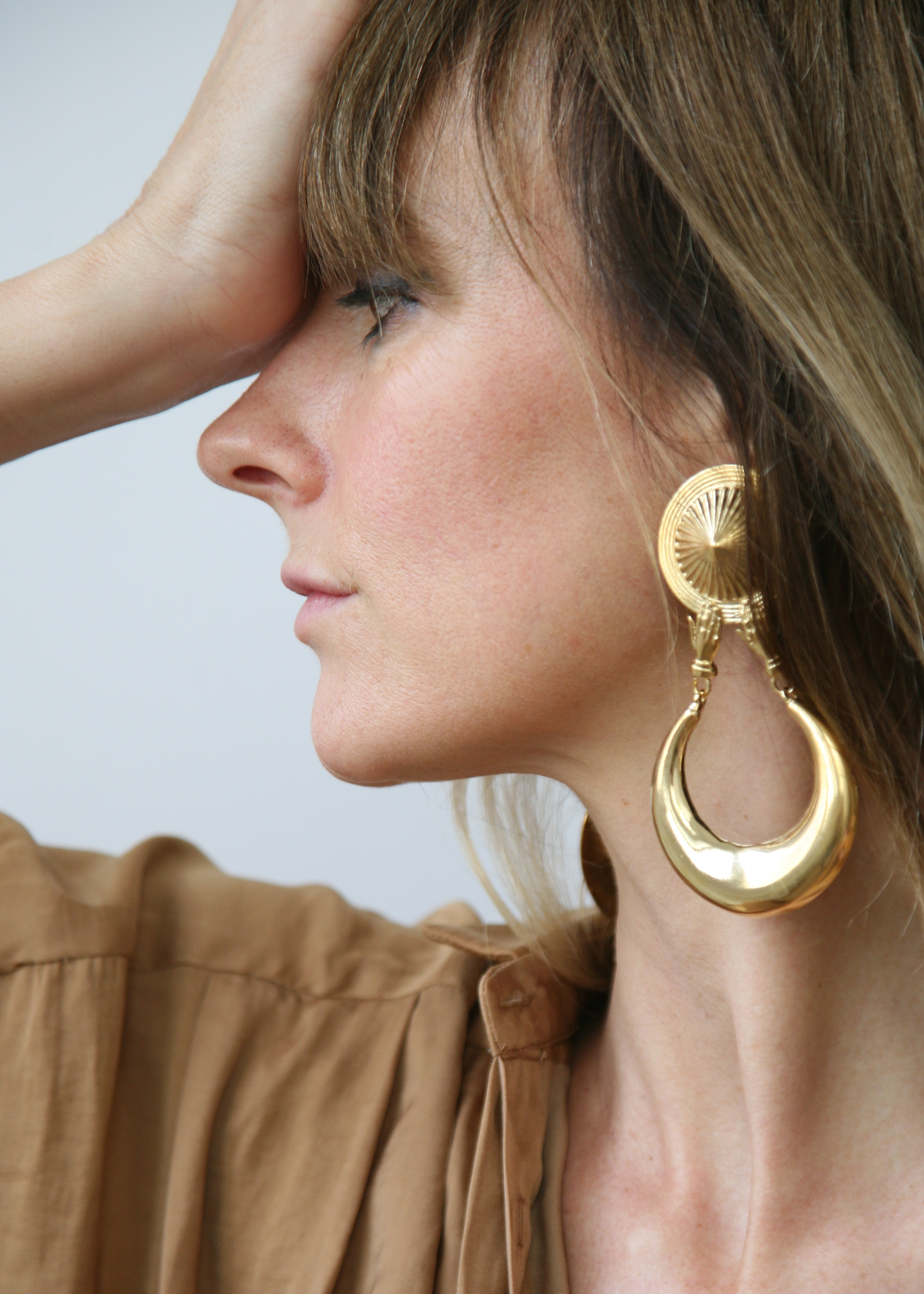 HOLDING THE SUN EARRINGS